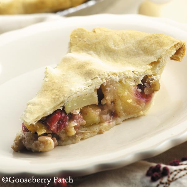 Gooseberry Patch Recipes: Harvest Fruit & Nut Pie from 101 Autumn Recipes